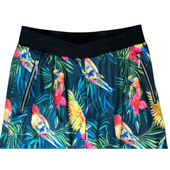Tropical Parrot Print Zipper Pockets Casual Shorts By American Stitch Sz Medium - Picture 2 of 4